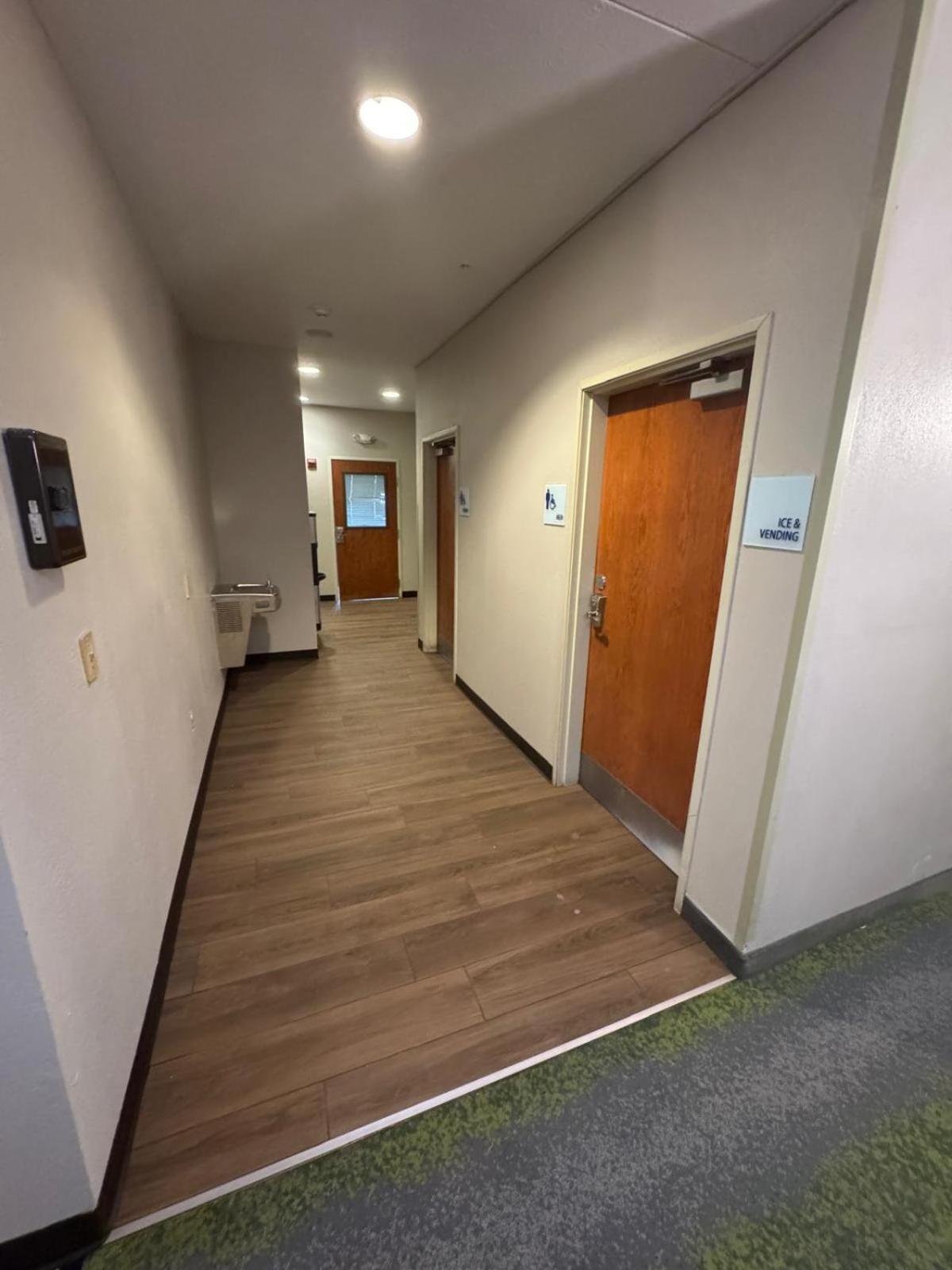 Wyndham Garden Airport 3* Anchorage